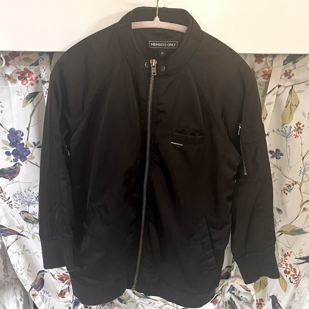 Vintage Members Only Black Bomber Jacket Classic Design Size Medium
